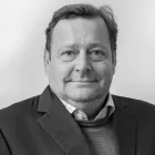 Bernhard Holz - Realitäten Verkehrs – Gesellschaft M.B.H.