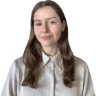 Daria Savarinska - Wolke 7 Immobilien GmbH & Co KG