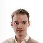 Konstantin Zengerer - Wolke 7 Immobilien GmbH & Co KG