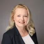 Elisabeth Pic - AOM Verwaltung & Vertrieb GmbH