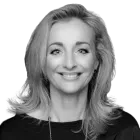 Patricia Sverak - Donau-Immobilien dieHausberater24 GmbH & CO KG