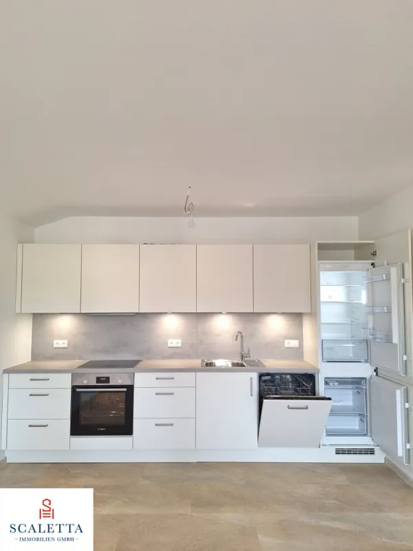 Frisch sanierte 2-Zimmer-Dachgeschosswohnung in Maxglan – wertige Ausstattung & zentrale Lage - Bild 1