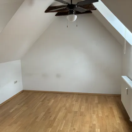 Dachgeschosswohnung nahe Kunsthaus – zentral und charmant - Bild 2