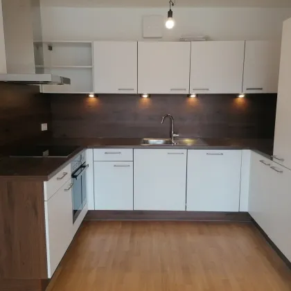 Großzügige 2-Zimmer-Wohnung bei der Millenium City! - Bild 2