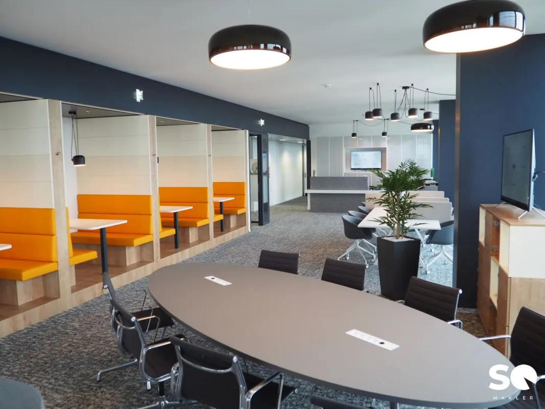 #SQ ---MODERNE BÜROS IM DC-TOWER VON 12-300m²--- - Bild 1