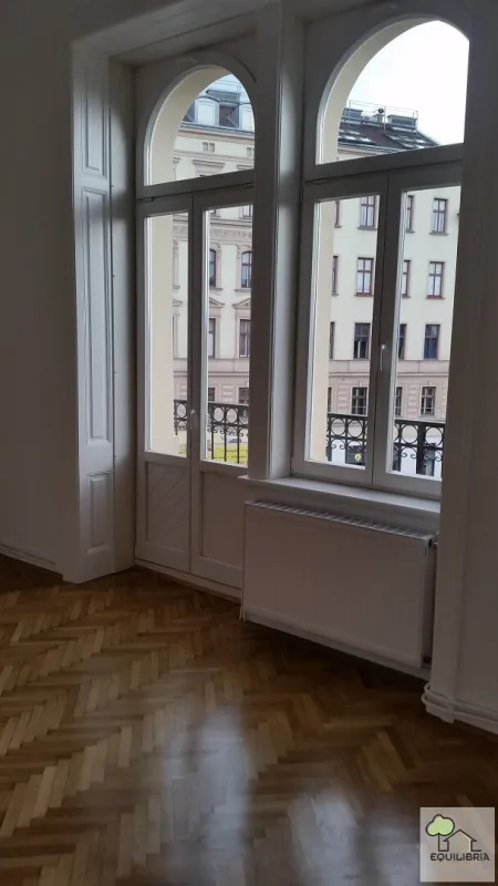 TOP 141 m²  ALTBAUWOHNUNG NÄHE U2 UND AUGARTEN - Bild 1