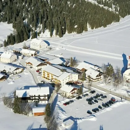 Hotel-Objekt mit anliegenden Grundstücken und Altbestand - Bild 2