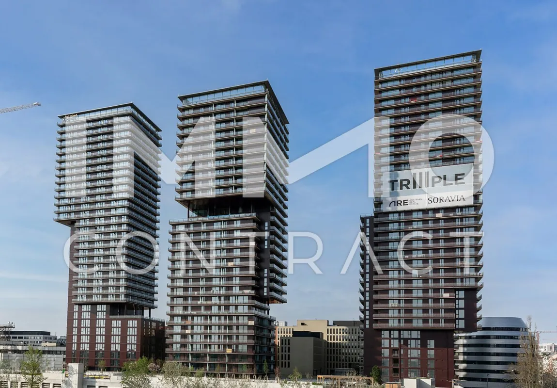 TrIIIple - Stadt. Land. Fluss. - Turm II - Bild 1