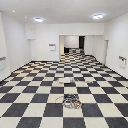 Attraktives Geschäftslokal zwischen Fußgängerzone & Allerheiligenplatz - Bild 3