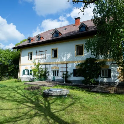 Einzigartiger denkmalgeschützter Pfarrhof - Bild 2