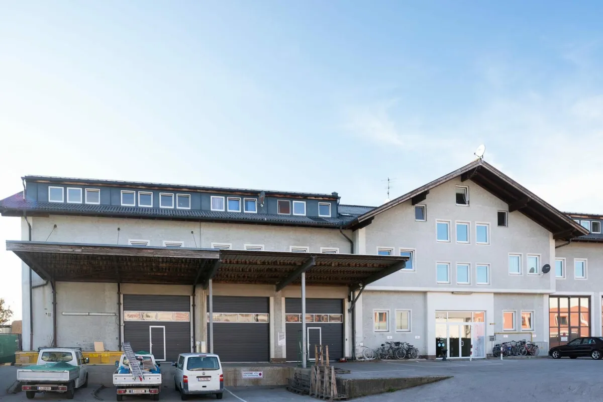 Offices in Bergheim/Siggerwiesen - Bild 1