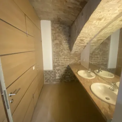 Fitnessbereich / Sauna mit Dusche,... in sehr gutem Zustand, gleich beim Rennweg - Bild 3