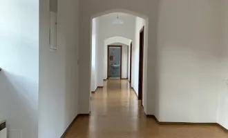 GÜSSING !! Schicke Altbauwohnung mit 81 m2 in optimaler Stadtlage !!