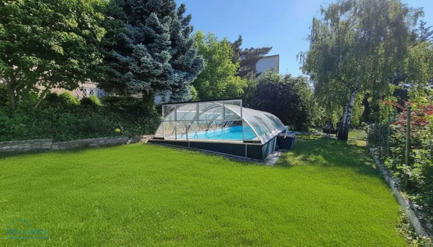 EINFAMILIENHAUS MIT GARTEN UND POOL - BEZUG AB  DEZEMBER 2025 - Bild 1