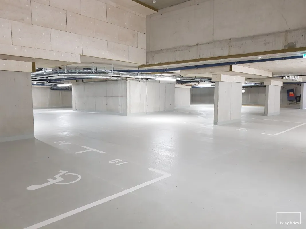 Tiefgargenstellplätze/Oldtimerplätze - Bild 1