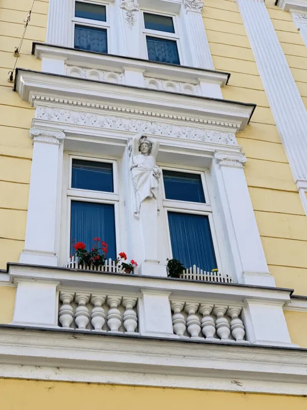 WOHNUNG MIT ZIMMER/KABINETT MIT LIFT NAHE U3. OTTAKRING ZU VERKAUFEN... - Bild 1