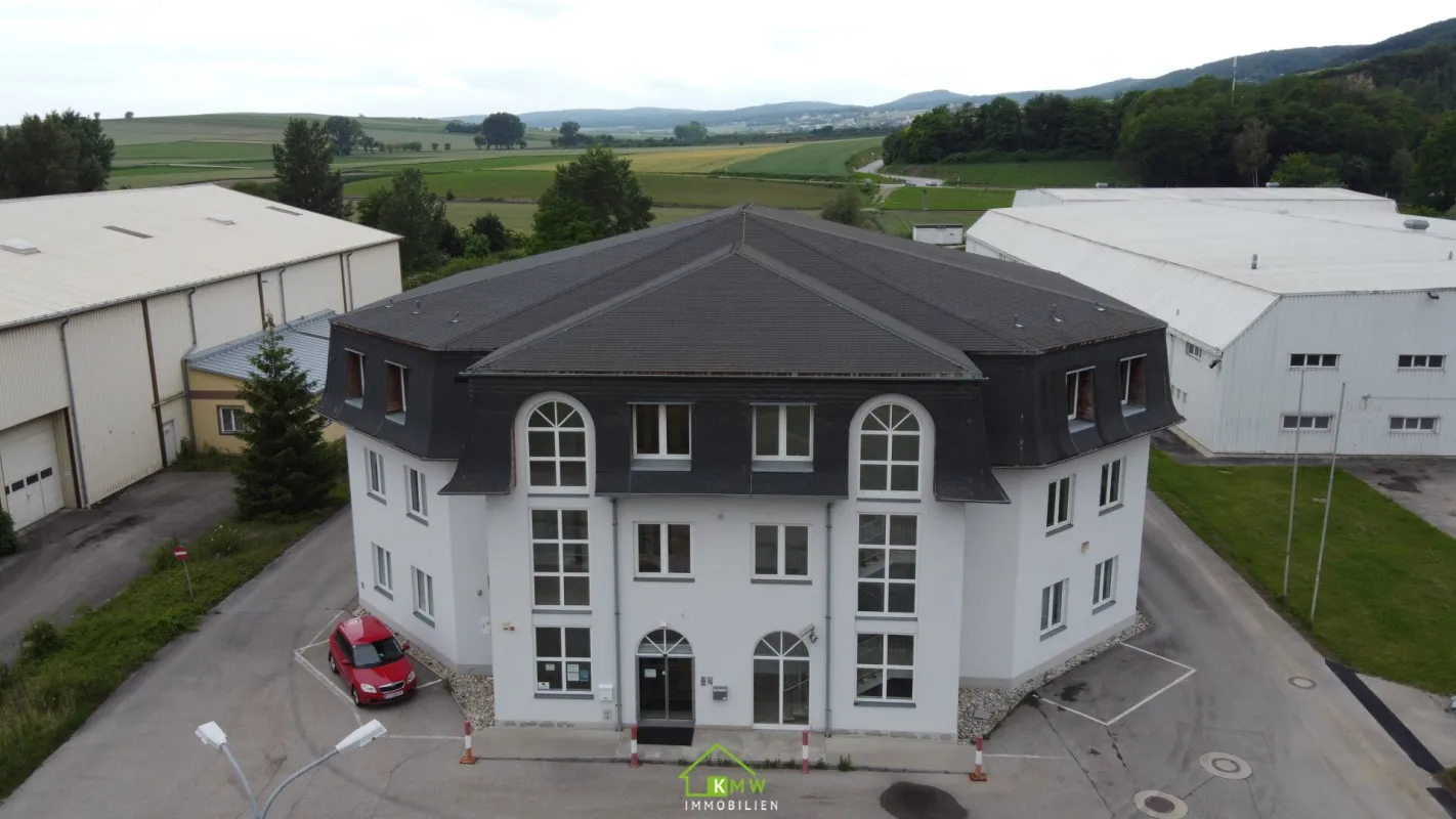 GÜNSTIGE Büroflächen zwischen Krems und St. Pölten - Bild 1