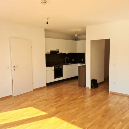 Schöne 2 Zimmerwohnung bei der Millennium City! - Bild 2
