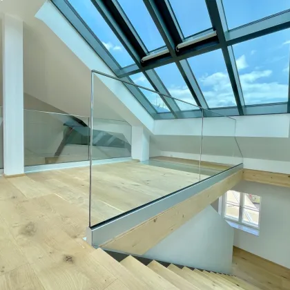 Dachgeschoss-Luxusapartment im Zentrum Baden - Bild 2
