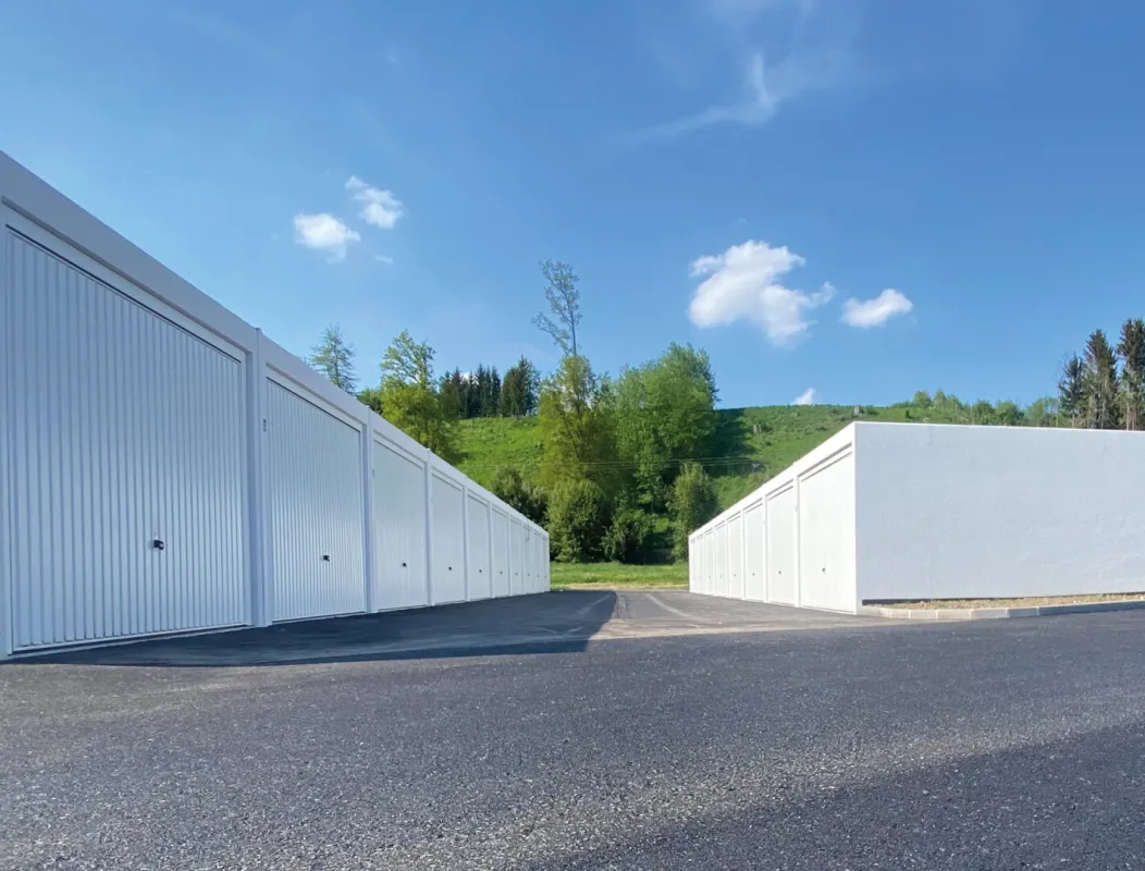 Garagenpark Schwanenstadt - Jetzt Garage mieten! - Bild 1
