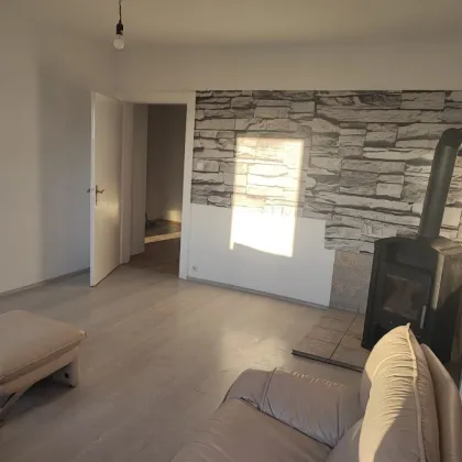 Eine 4 Zimmerwohnung mit Gemeinschaftsgarten ca. 1500 qm - Bild 2