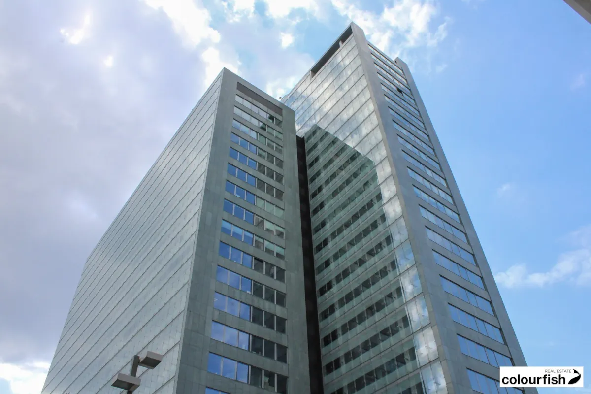 ARES TOWER - großzügige Büroflächen in der Donau City - Bild 1