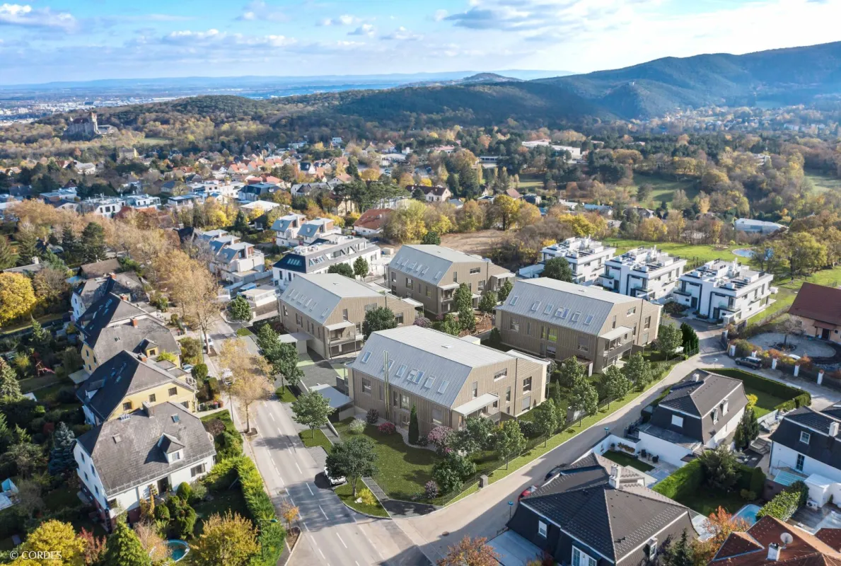 BEZUGSFERTIG, Exklusives und ökologisch nachhaltiges Wohnhausprojekt in Gießhübl - Bild 1