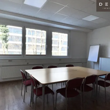 + + + BIZ St. Pölten + + + BUSINESS und INNOVATIONSZENTRUM + + + E-Ladestationen vor Ort - Bild 3