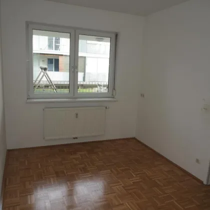 Erdgeschosswohnung mit Loggia und Terrasse - Bild 3
