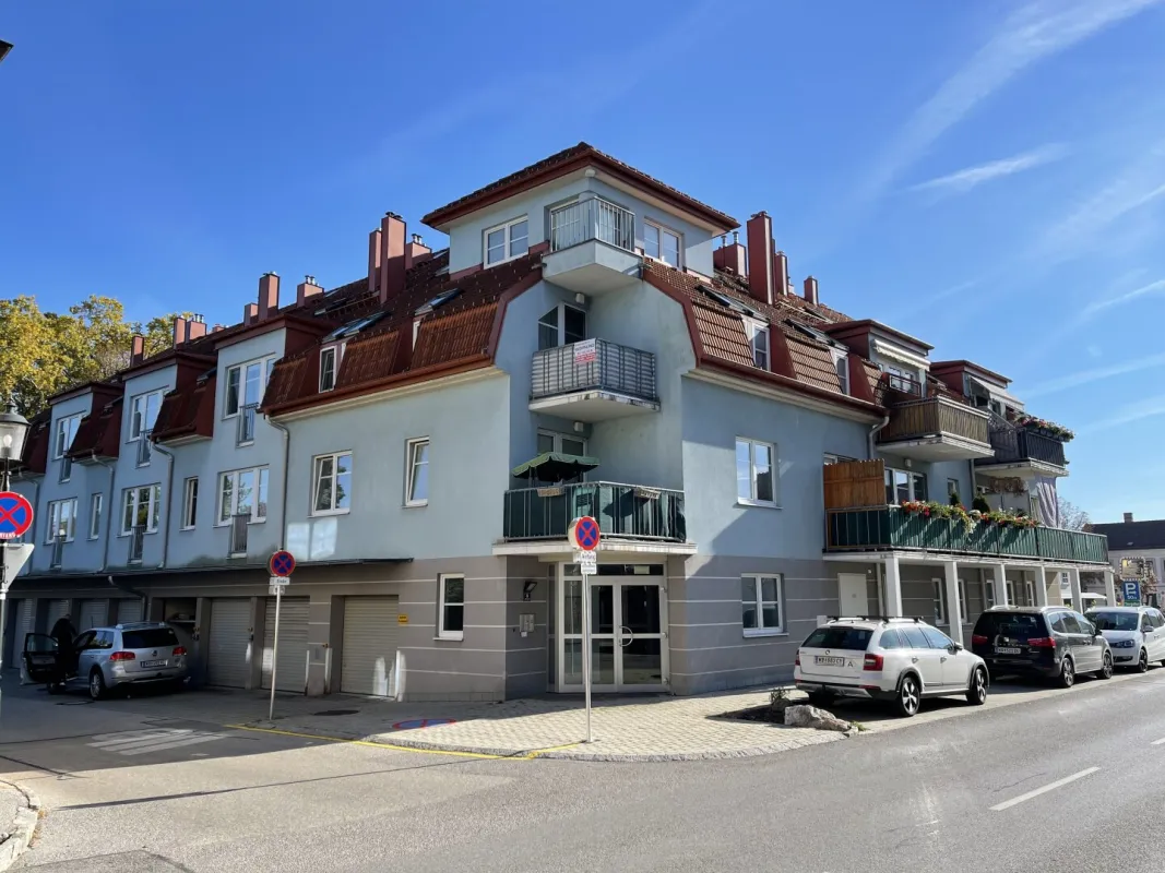 Traumhafte Wohnung in Bad Fischau - Modernes Wohnen in Top-Lage für nur € 239.000,00! - Bild 1