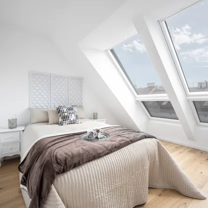 2 Zimmer Dachgeschoss mit traumhafter Dachterrasse - Bild 2