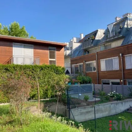 3 Zimmer-Penthouse-Wohnung mit Balkon in den grünen Innenhof gerichtet - Bild 2