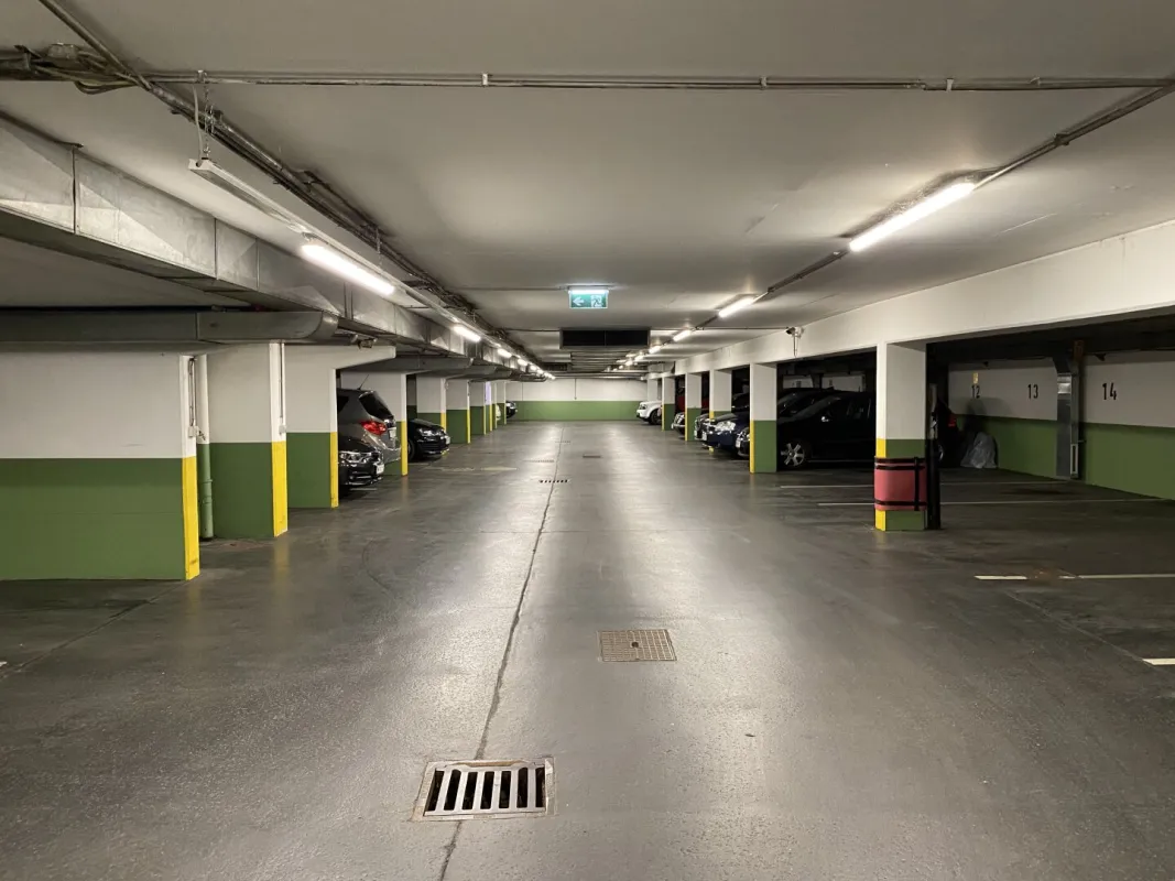 Garagenstellplatz beim Stadtpark zu mieten! - Bild 1