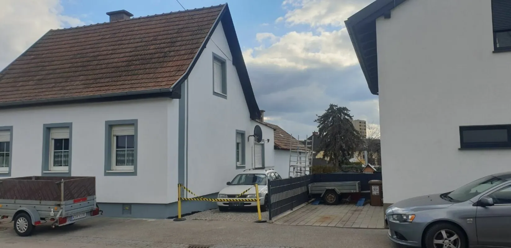 Einfamilienhaus in Krems: 6 Zimmer, Garage, top Preis! Nur 269.000 €! - Bild 1