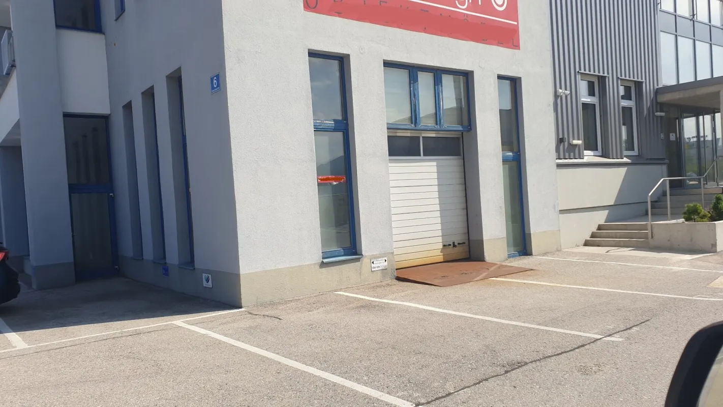 Lager / Büro in Gewerbeobjekt, Stellplätze - Bild 1