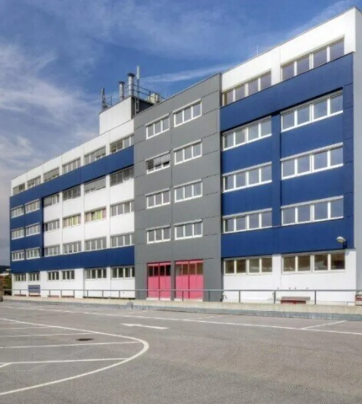 Modernes Büro in Bürohaus, kostenlose Stellplätze - Bild 1