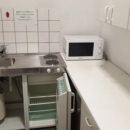 Büro an der Mariahilfer Straße mit Balkon, schöner Altbau, Tiefgarage - Bild 3