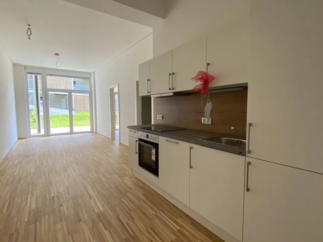 Premium Anlagewohnung -3 Zimmer Gartenwohnung am Fuße des Schlosses St. Martin - Bild 1