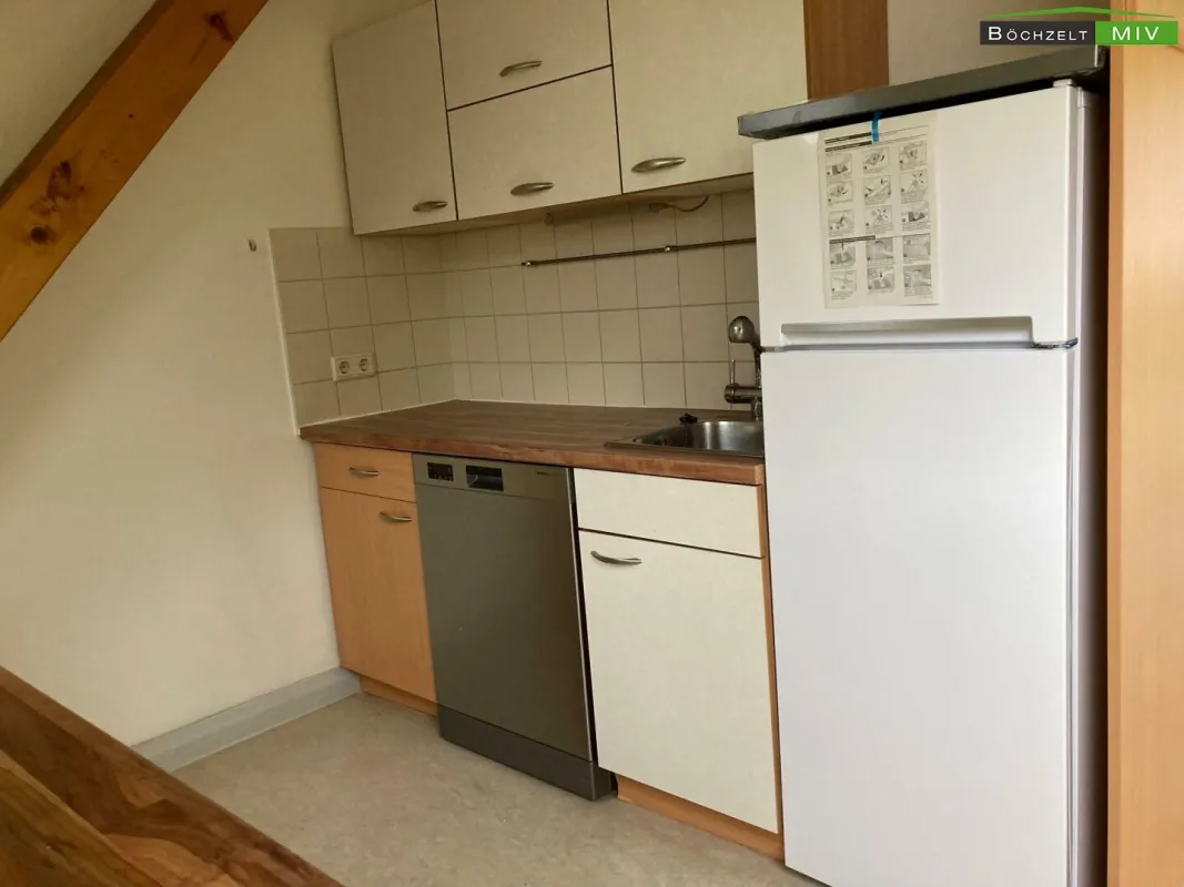 54 m² große Mietwohnung mit möblierter Küche ++ St. Michael ++ Nahe Bahnhof - Bild 1