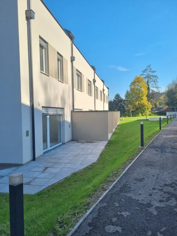 Wohnen am grünen Stadtrand von Linz - Reihenhaussiedlung Agathe-Schwabenau-Weg - Bild 1