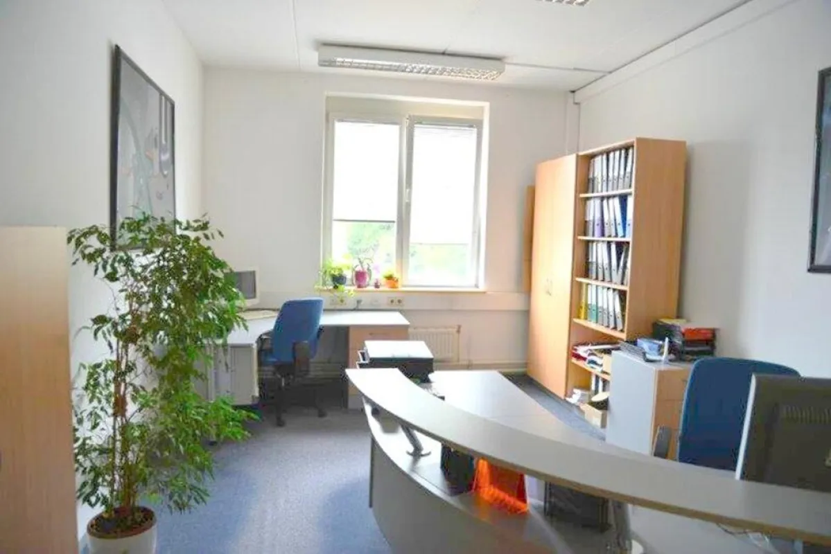 Büro, Geschäftslokal, Ordination, Praxis, Friseur, ab 40m² - 309,30m², nähe Hergottwiesgasse (Odörfer) - Bild 1