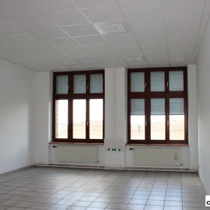 Bürofläche auf  Fabriksgelände - Bild 3