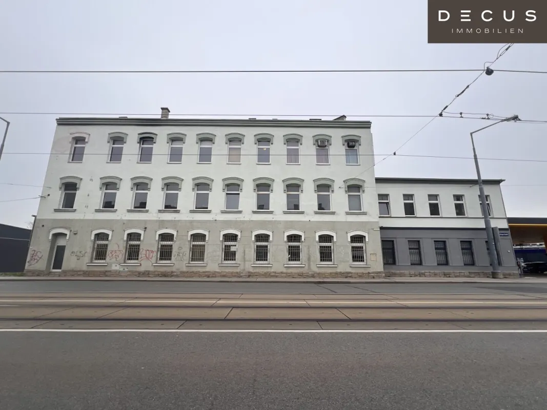 Sehr gut sichtbares Gebäude - Bild 1
