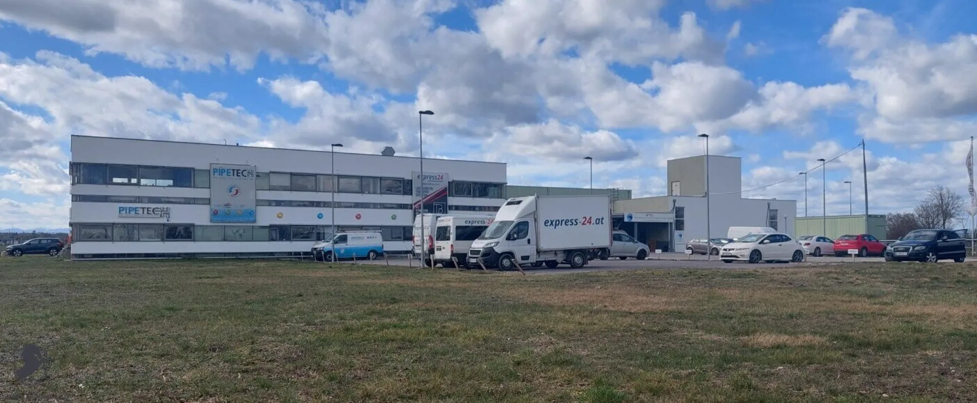 +++Top - Industrie-Gewerbebetrieb - Bürokomplex - Lager- Hochregallager-Arbeitsflächen.Vermietete Flächen 95% +++ - Bild 1