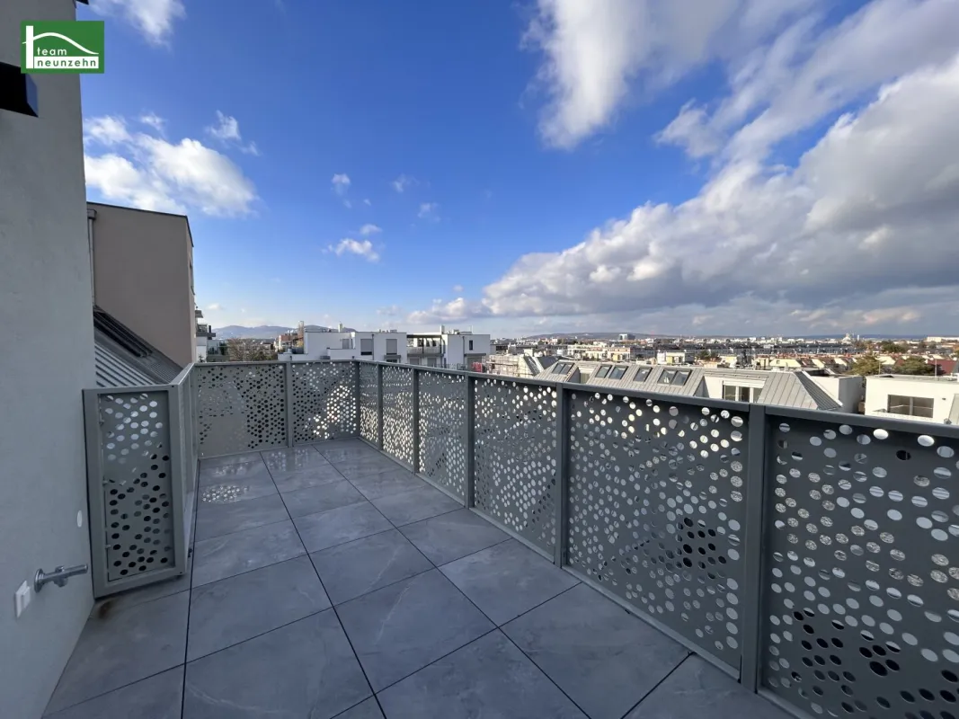 GROSSZÜGIGE 2 ZIMMERWOHNUNG MIT BALKON - WEITBLICK - NÄHE U1 KAGRAN - Bild 1