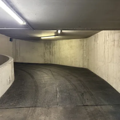 Tiefgaragenabstellplatz gesucht? Gefunden! – Sicher parken in 1220 Wien Schickgasse 6+8 - Bild 2