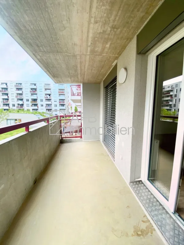 Provisionsfrei - große 2  Zimmer Genossenschaftswohnung mit Westbalkon - Bild 1