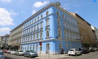 *Helle * ruhige * Dachgeschoss Maisonette* 360 Grad online TOUR * Klimaanlage IC* in renoviertem Jahrhundertwendehaus* Komplett sanierter Erstbezug* 4.Liftstock* Kellerabteil*