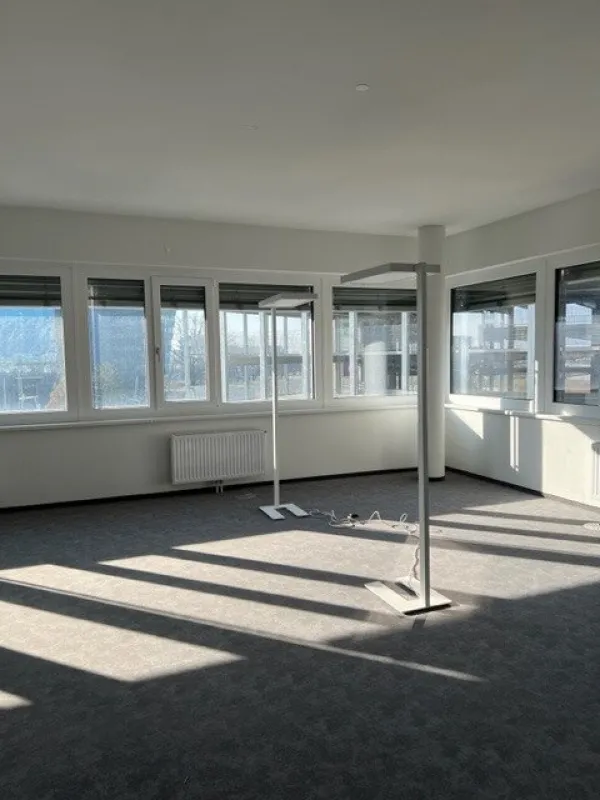Bezugsfertige Bürofläche ab ca. 500m² im Innovation Hub TwentyOne zu mieten - Bild 1