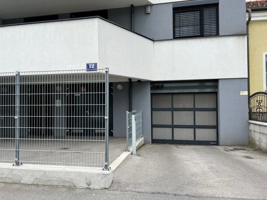 PKW-Tiefgaragenstellplatz in Wien Aspern - Bild 1